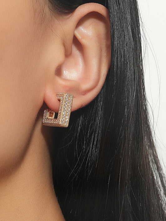 Radiant Square Luxe Earrings – Crystal Perfection In Gold Square Luxe Earrings